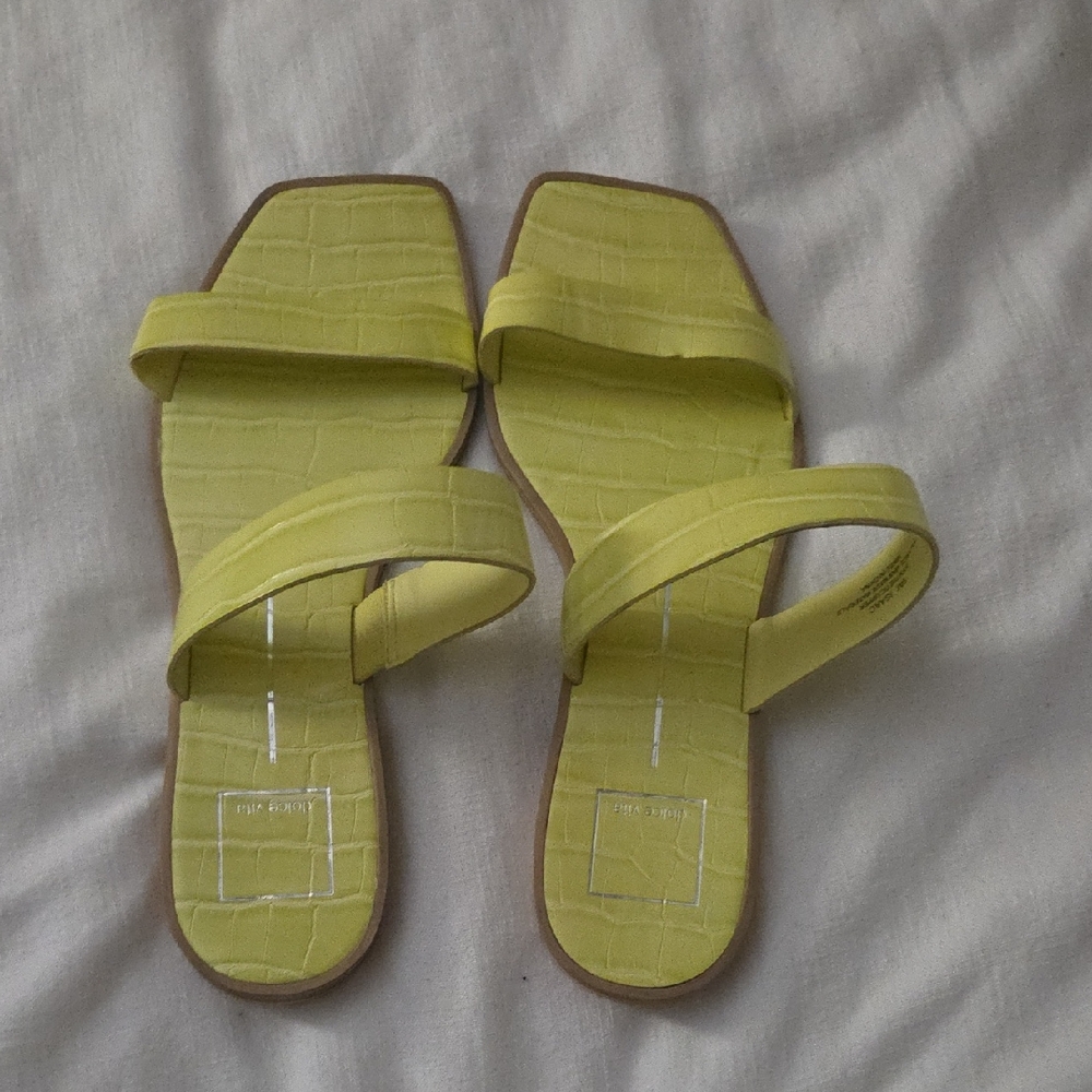 Dolce Vita Lime Sandals